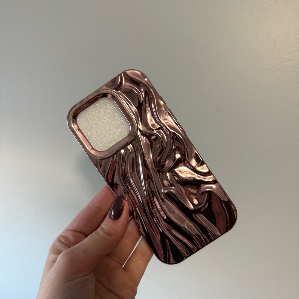 ❤️ Amazon | iPhone 16 Pro Case - Picture 2 of 3
